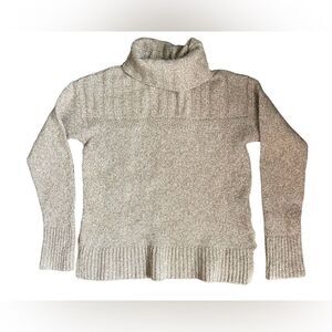 Eddie Bauer Women's Wool Blend Drop Shoulder Turtle Neck Sweater Size Medium